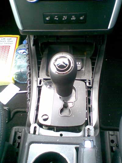 Centre console top cover removed